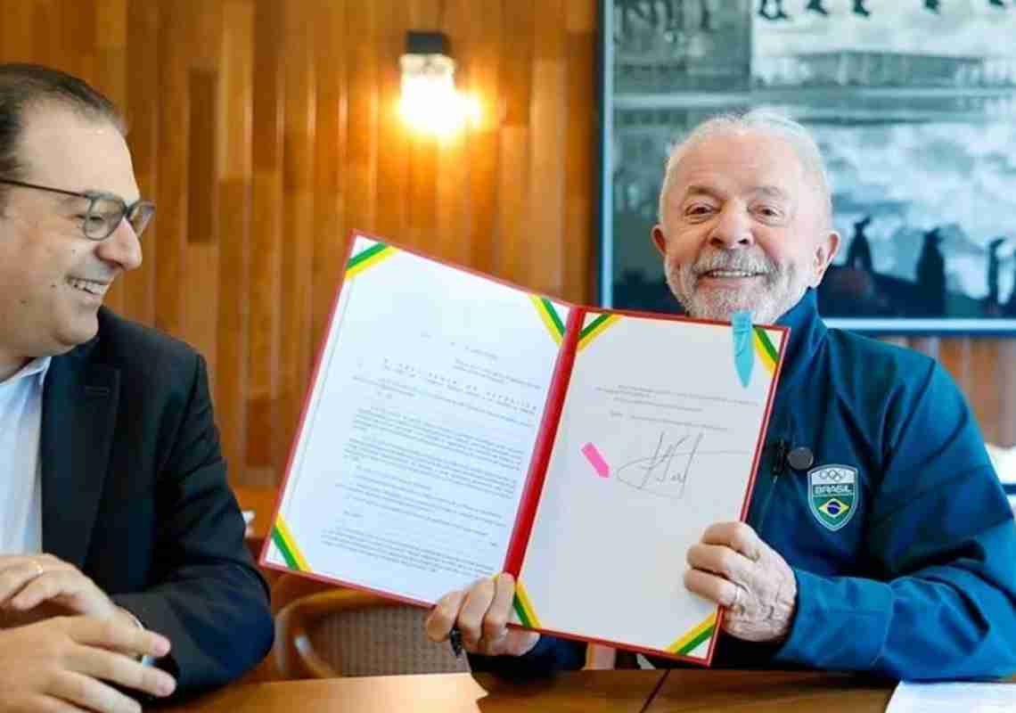 Presidente Lula sanciona medida que permite renovação automática da CNH para motoristas sem infrações
